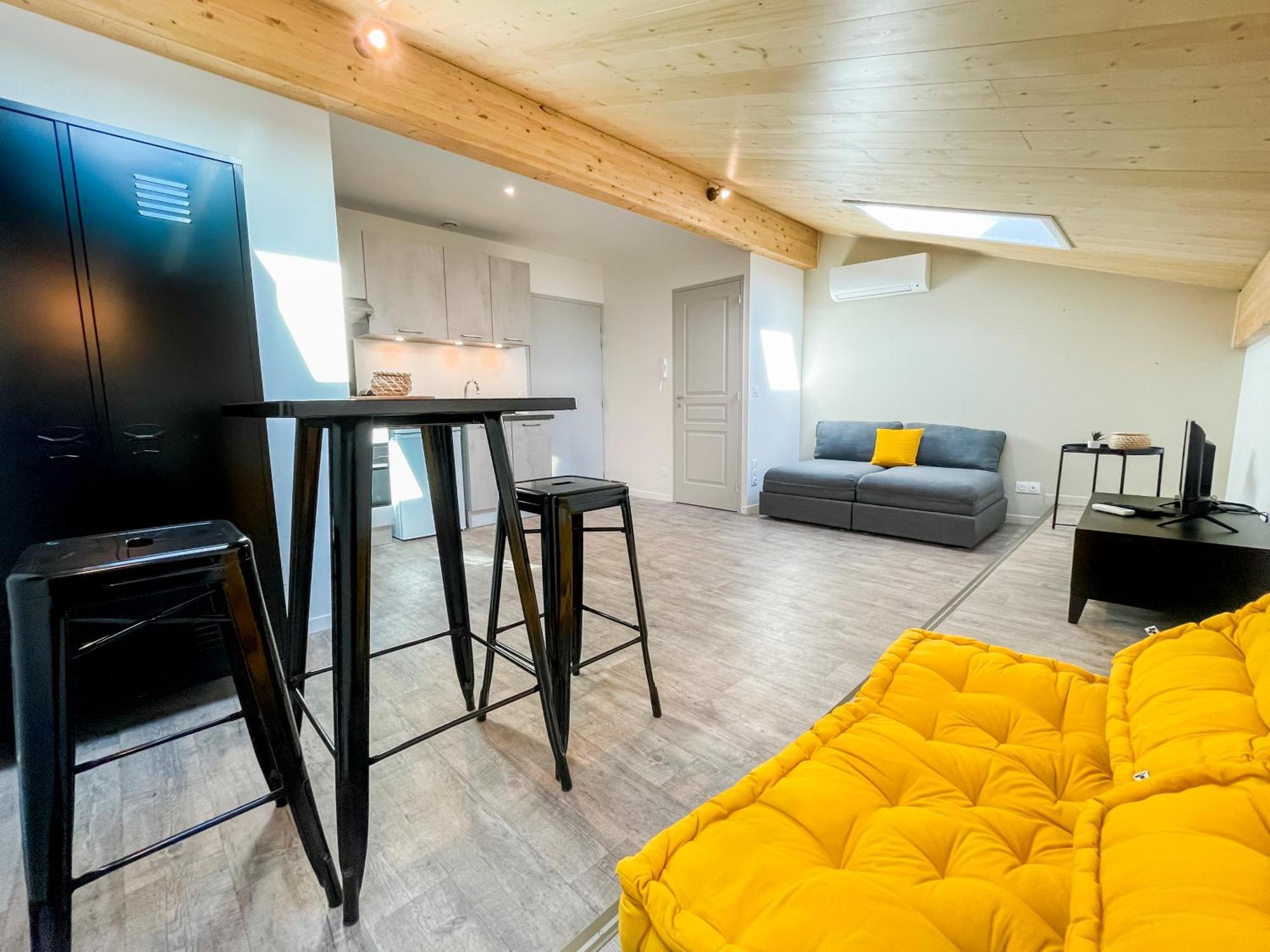 Studios Climatises En Centre Ville Bordeaux Extérieur photo